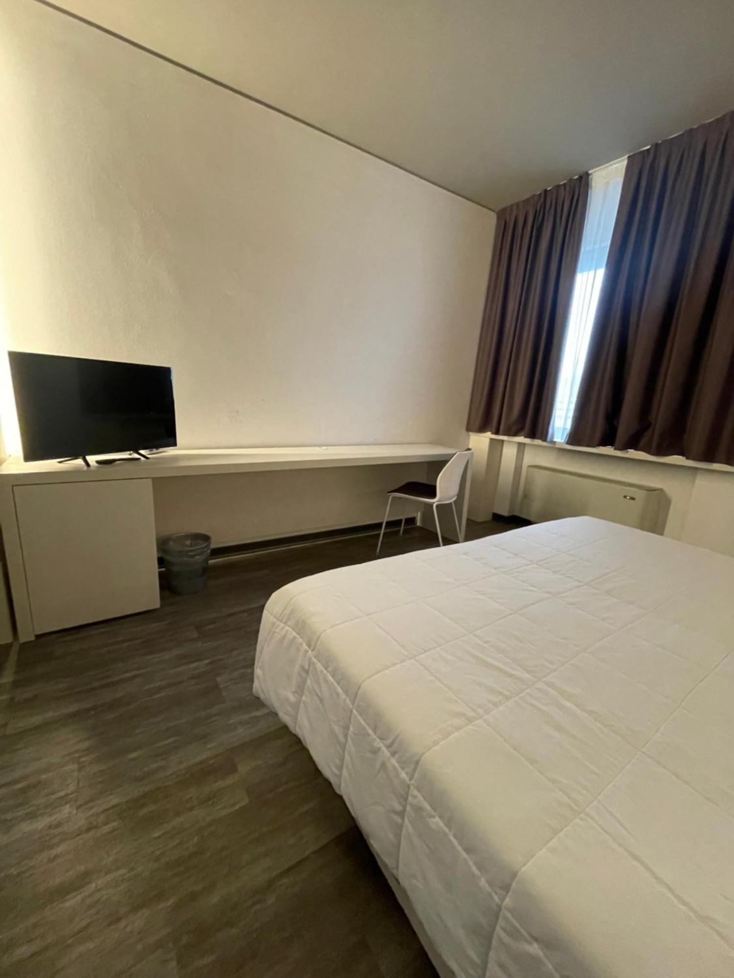 Hotel Albatros Mestre Exteriér fotografie
