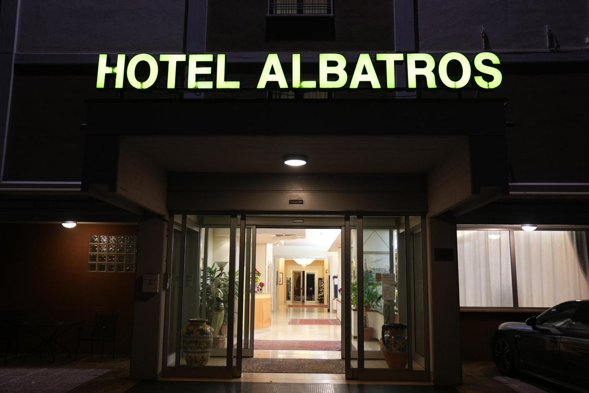 Hotel Albatros Mestre Exteriér fotografie