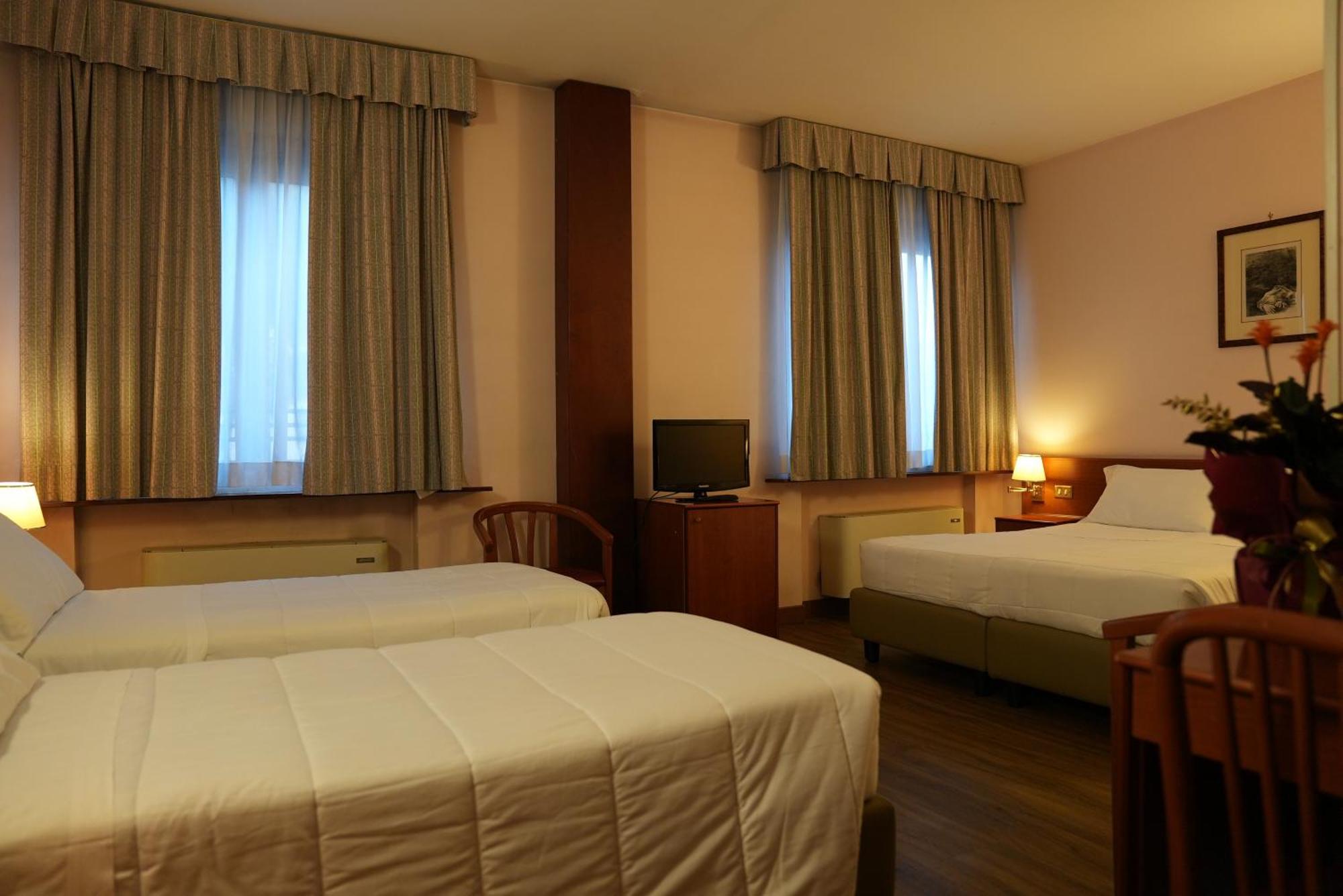 Hotel Albatros Mestre Exteriér fotografie